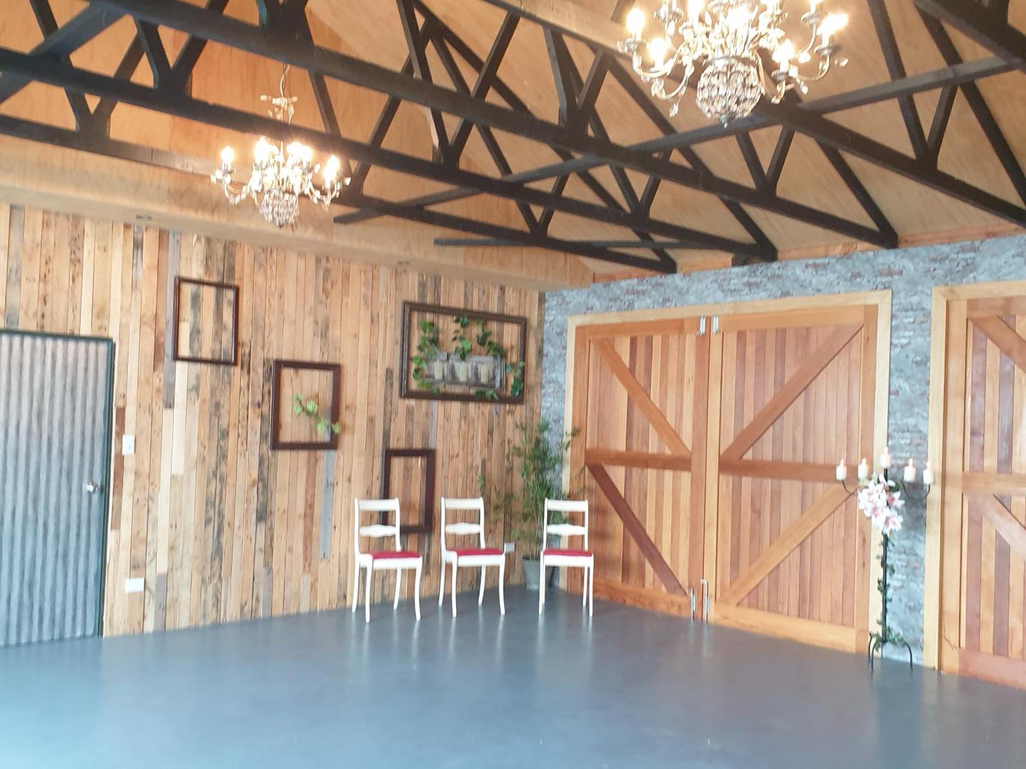 Accommodation At Lakeside Оамару Екстериор снимка