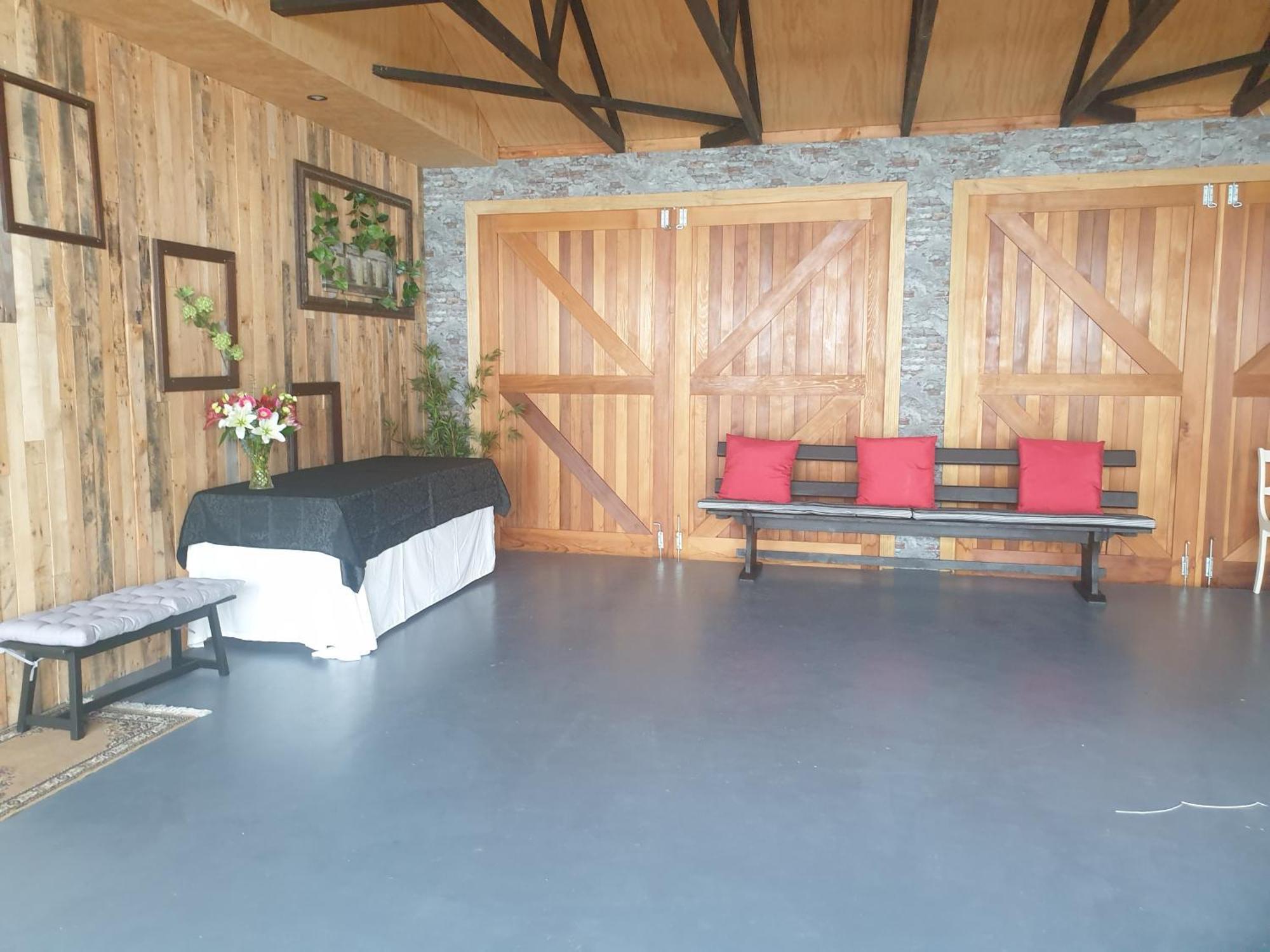 Accommodation At Lakeside Оамару Екстериор снимка